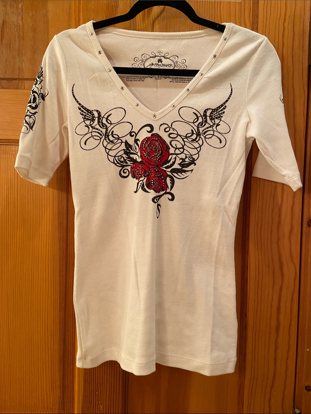 Cream V-Neck Short Sleeve Top with Red Rose Graphic